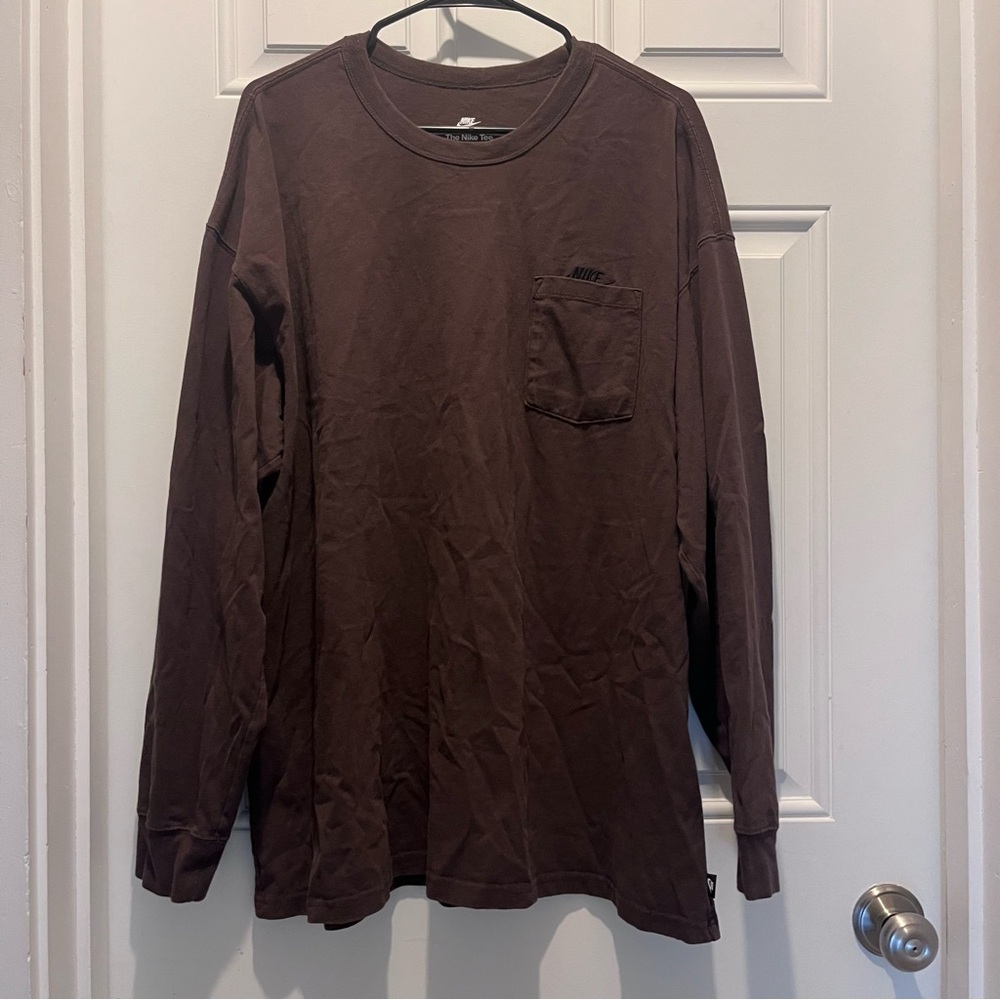 “The Nike Tee” Men's Chocolate Long Sleeve Loose Fit T-Shirt